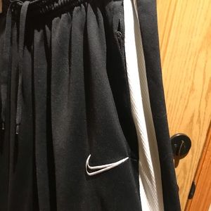 Women’s Nike joggers size small